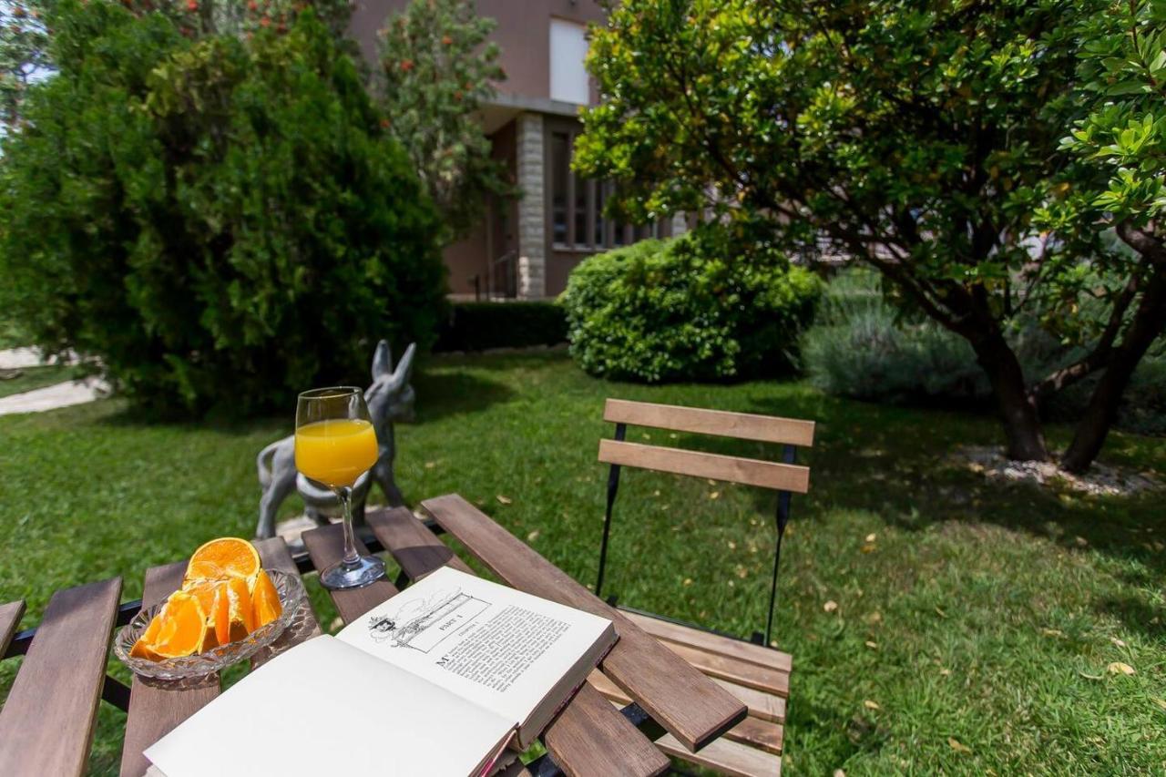 Villa Barbara Kastela Exterior photo
